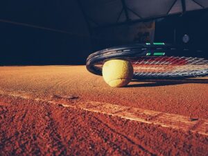 Tennismailan ominaisuudet
